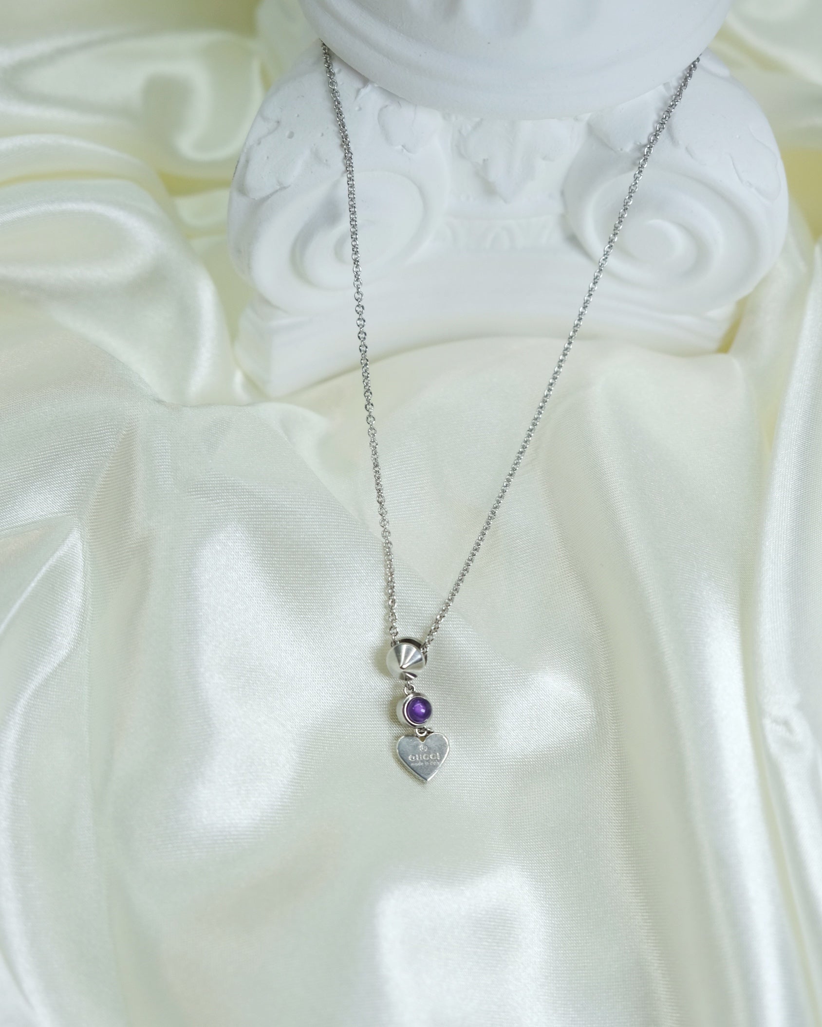 Gucci Vintage Heart & Purple Gemstone Charm Necklace in Silver 925