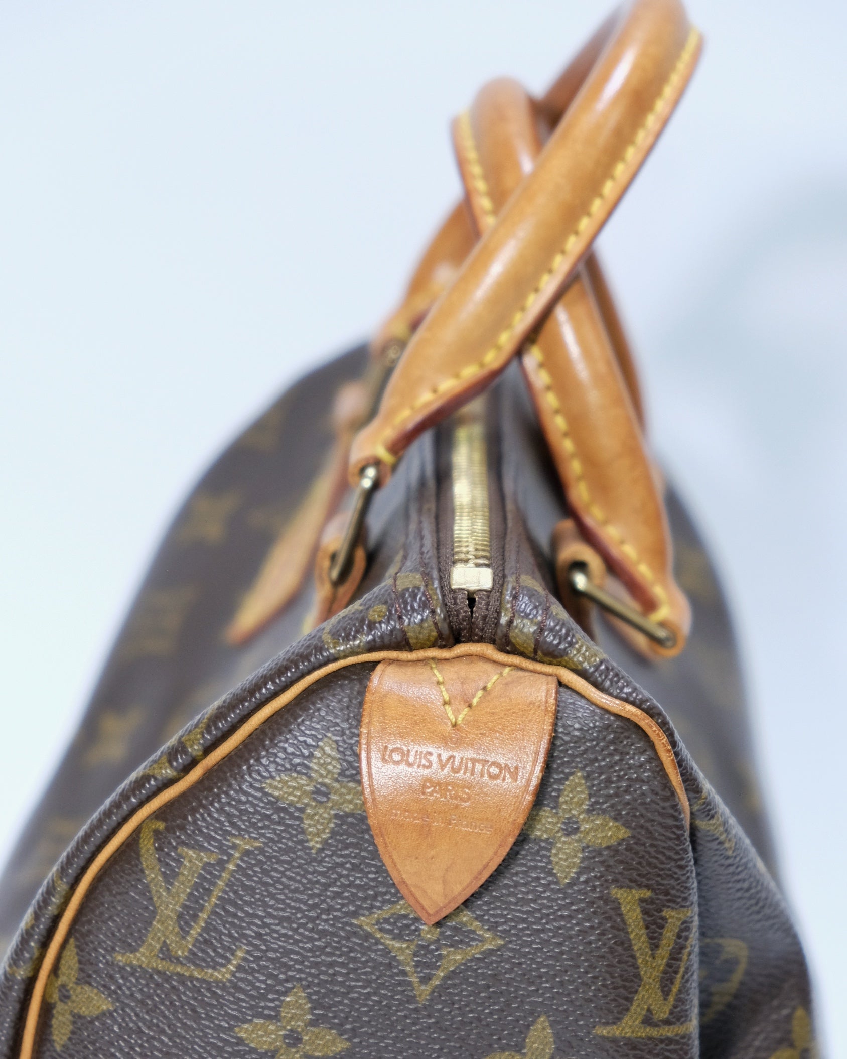 Louis Vuitton Monogram Speedy 25